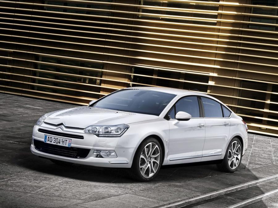  Citroen C5 2010 года  (фото 10 из 35)